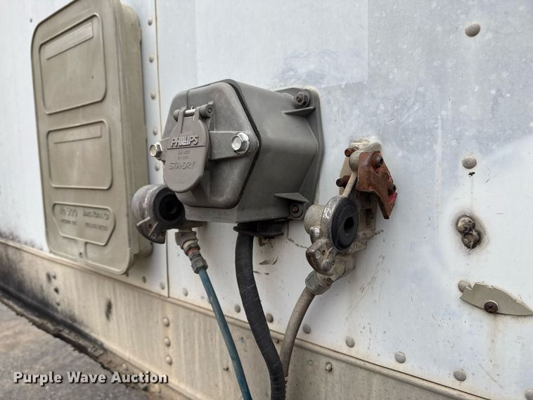 image for item DM5509 1999 Great Dane 7411TJWA dry van trailer