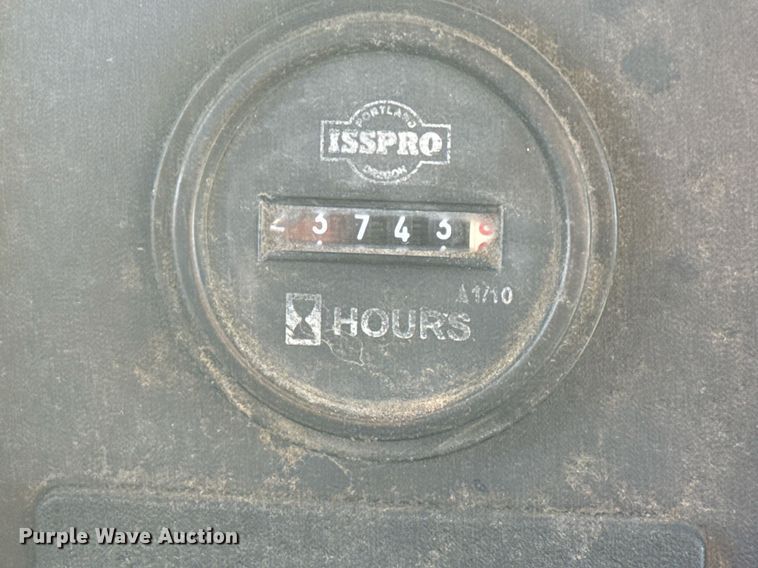 image for item DO2585 2009 Freightliner Business Class M2 truck cab and chassis