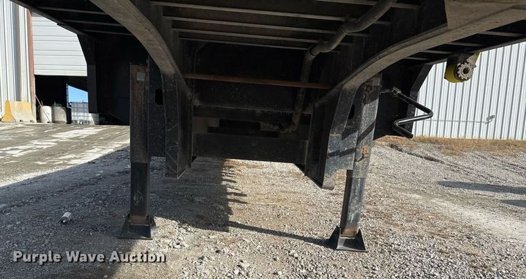 image for item DO7662 2000 Trailmobile F7CT drop deck trailer