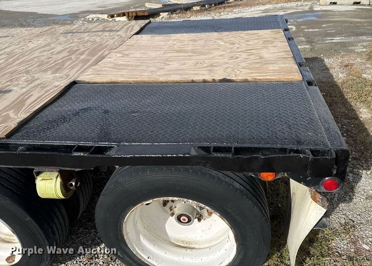 image for item DO7662 2000 Trailmobile F7CT drop deck trailer