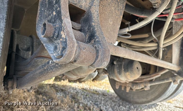 image for item DO7662 2000 Trailmobile F7CT drop deck trailer