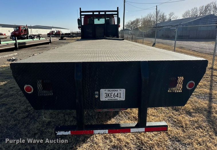 image for item DP6094 2007 International 8600 flatbed truck