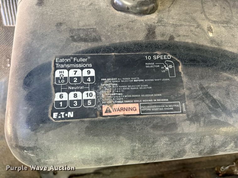 image for item DP6094 2007 International 8600 flatbed truck