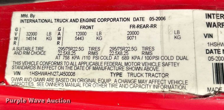 image for item DP6095 2007 International 8600 semi truck