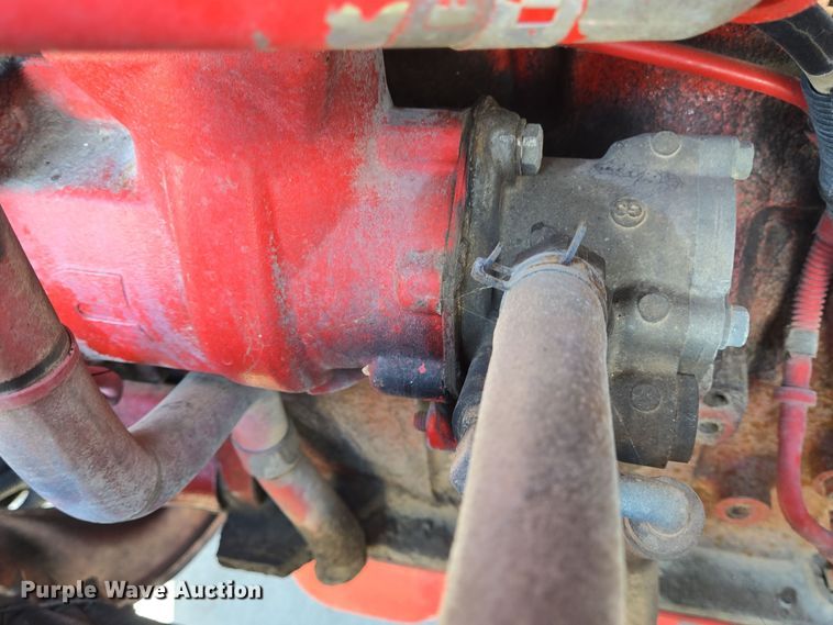 image for item DT5427 2010 Peterbilt 386 semi truck