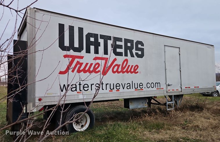 image for item DT7583 1999 Great Dane 7311 dry van trailer