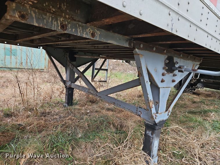 image for item DT7583 1999 Great Dane 7311 dry van trailer