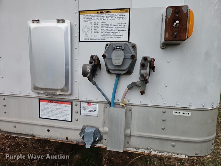 image for item DT7583 1999 Great Dane 7311 dry van trailer