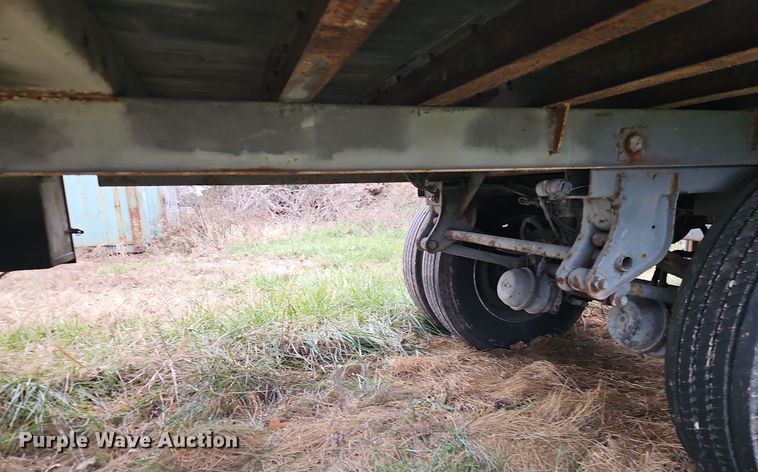 image for item DT7583 1999 Great Dane 7311 dry van trailer