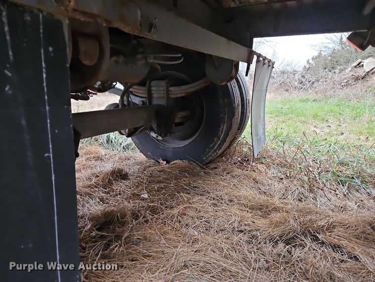 image for item DT7583 1999 Great Dane 7311 dry van trailer