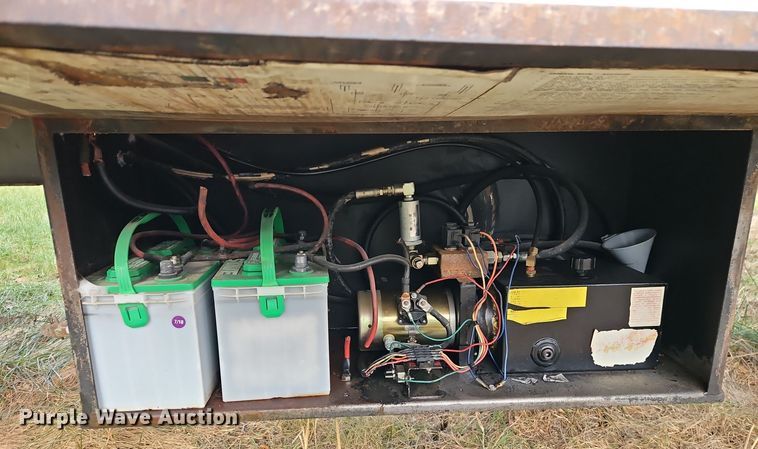 image for item DT7583 1999 Great Dane 7311 dry van trailer