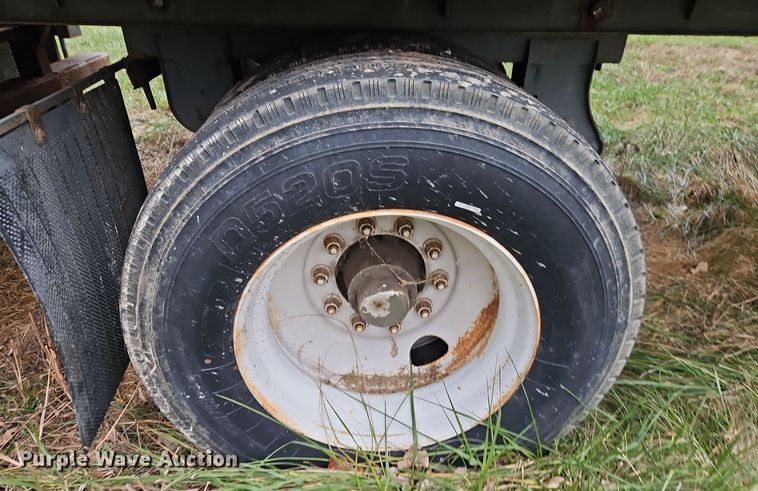 image for item DT7583 1999 Great Dane 7311 dry van trailer