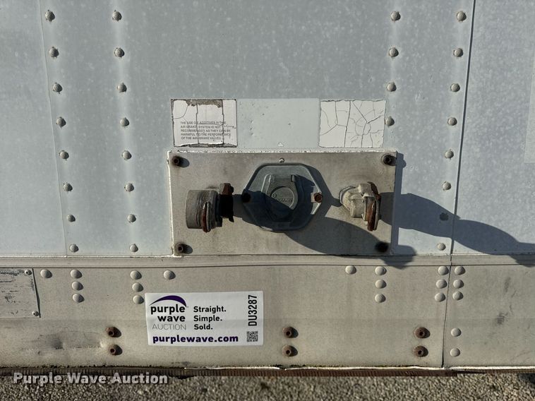 image for item DU3287 2001 Trailmobile  dry van trailer