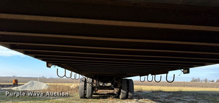 image for item DU3287 2001 Trailmobile  dry van trailer