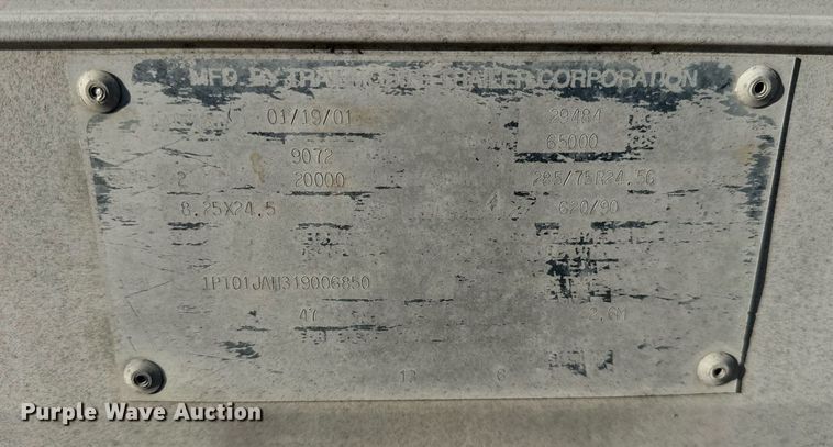 image for item DU3287 2001 Trailmobile  dry van trailer