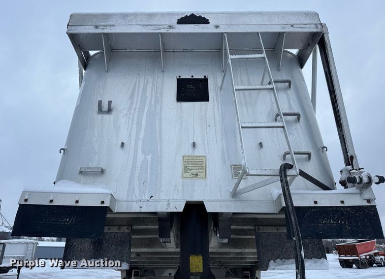 image for item DU3290 2007 Trailstar end dump trailer