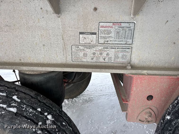 image for item DU3290 2007 Trailstar end dump trailer