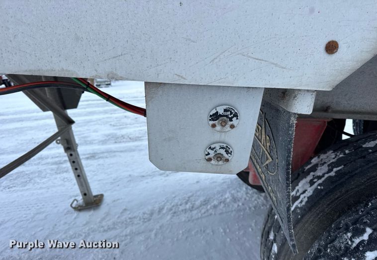 image for item DU3290 2007 Trailstar end dump trailer