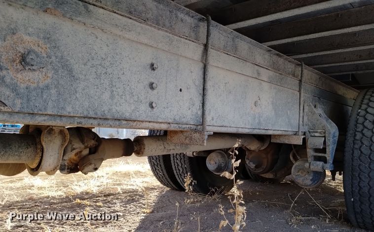 image for item DV6626 2003 International 8100 box truck with mud mixing system