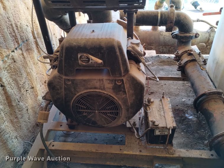 image for item DV6626 2003 International 8100 box truck with mud mixing system