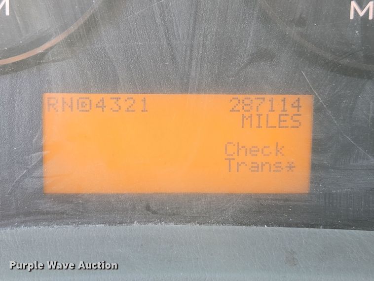 image for item DW1779 2009 International 4400 flatbed truck