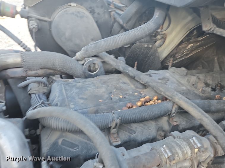 image for item DW1779 2009 International 4400 flatbed truck