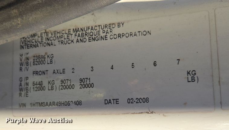 image for item DW1779 2009 International 4400 flatbed truck