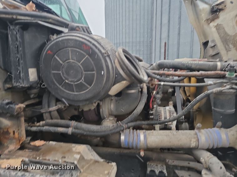 image for item DX1561 2009 Freightliner Columbia semi truck