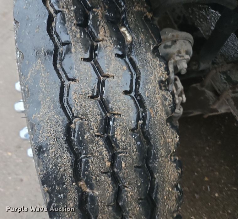 image for item DX1561 2009 Freightliner Columbia semi truck