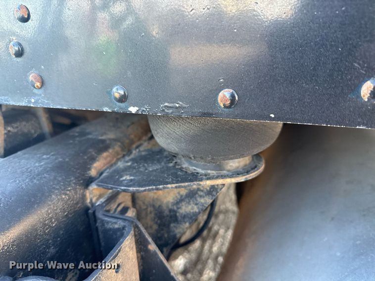 image for item EG2342 2007 Kenworth W900 semi truck