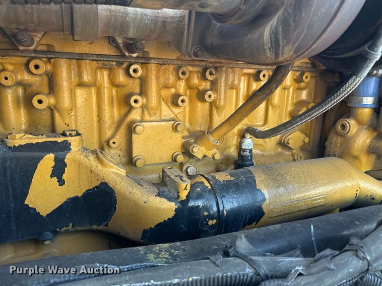 image for item EG2342 2007 Kenworth W900 semi truck