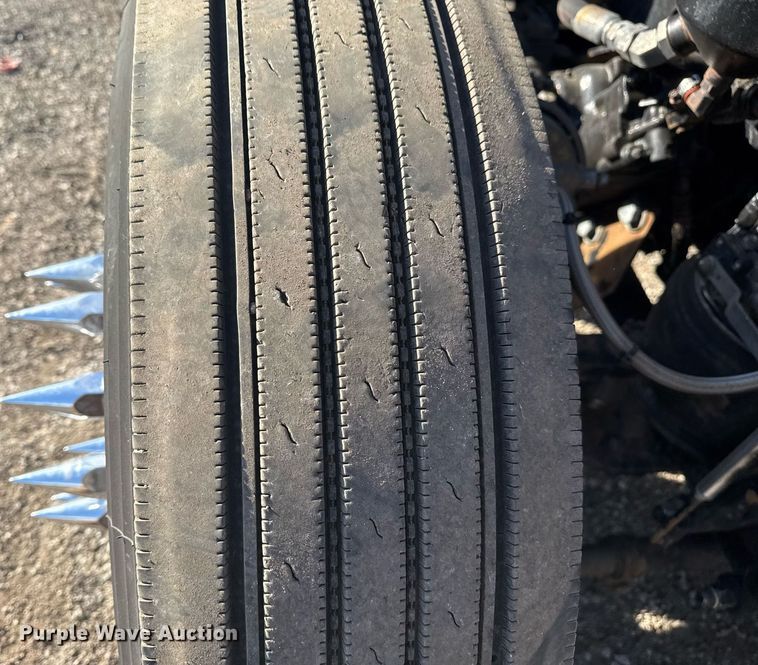 image for item EG2342 2007 Kenworth W900 semi truck