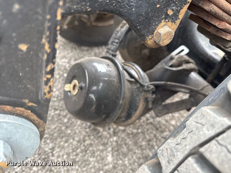 image for item EG2371 2006 Kenworth semi truck