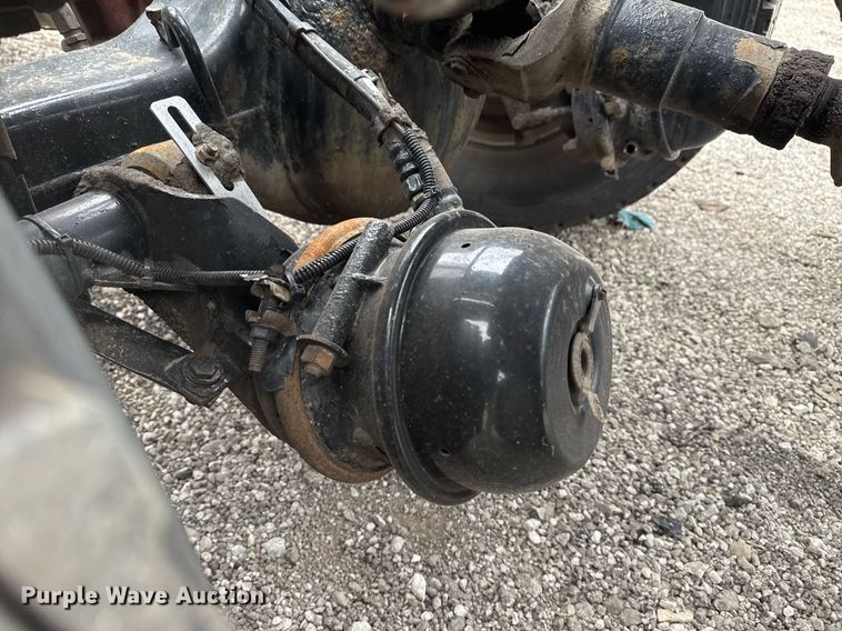 image for item EG2371 2006 Kenworth semi truck