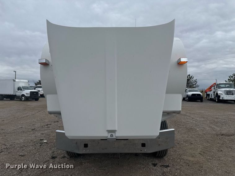 image for item EG2371 2006 Kenworth semi truck