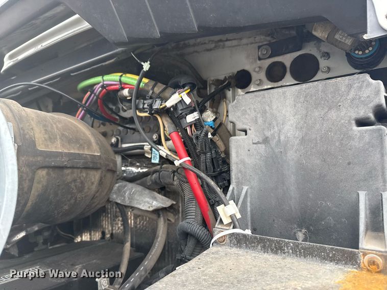 image for item EG2371 2006 Kenworth semi truck