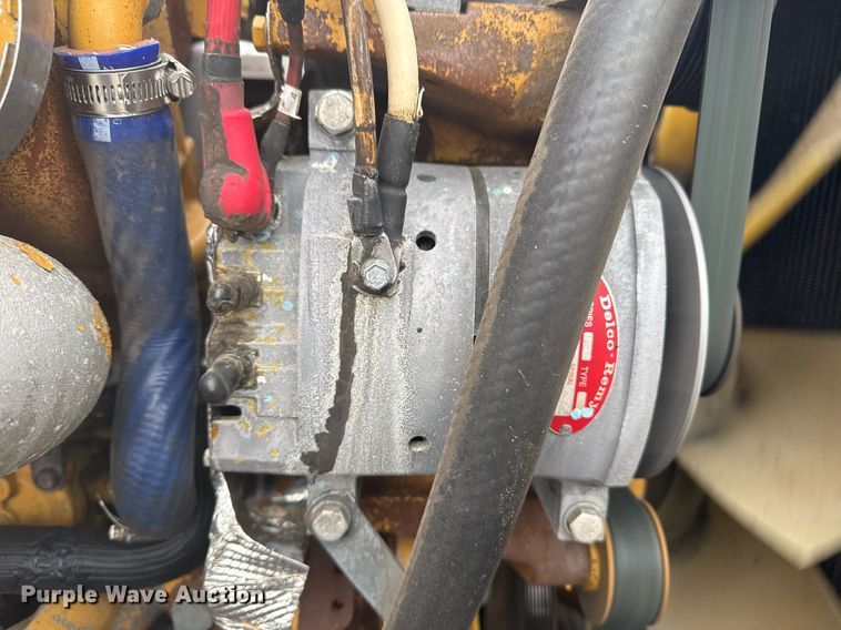 image for item EG2371 2006 Kenworth semi truck