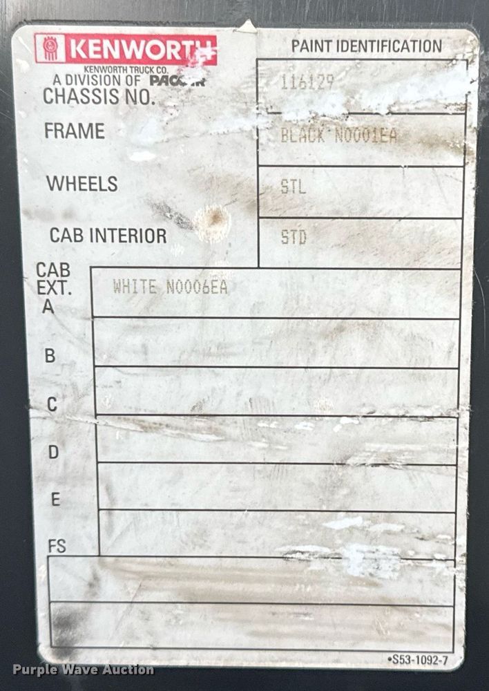 image for item EG2371 2006 Kenworth semi truck