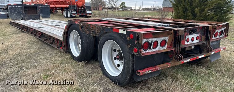 image for item EG2377 2005 X-L Specialized Trailers lowboy equipment trailer