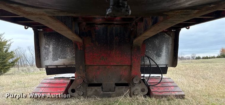 image for item EG2377 2005 X-L Specialized Trailers lowboy equipment trailer