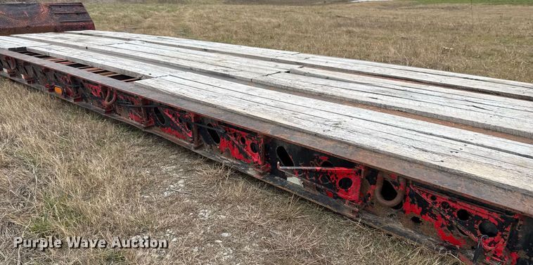 image for item EG2377 2005 X-L Specialized Trailers lowboy equipment trailer