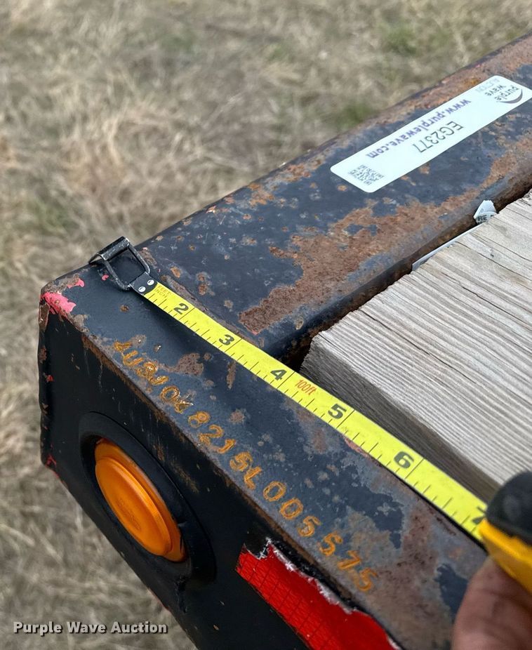 image for item EG2377 2005 X-L Specialized Trailers lowboy equipment trailer