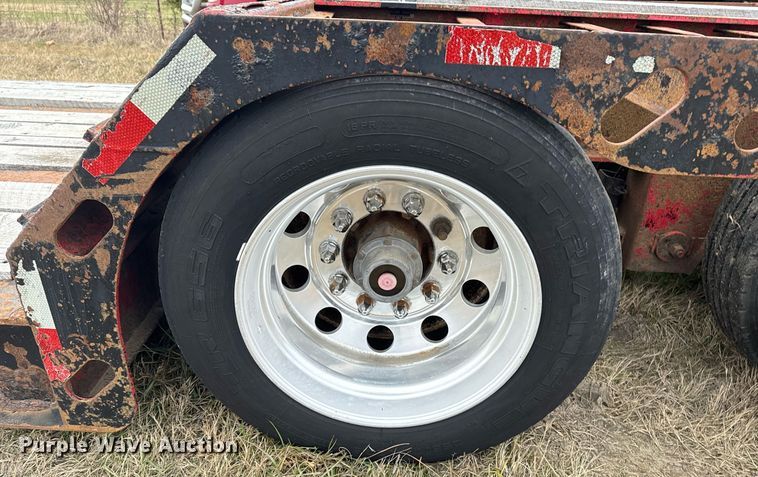 image for item EG2377 2005 X-L Specialized Trailers lowboy equipment trailer