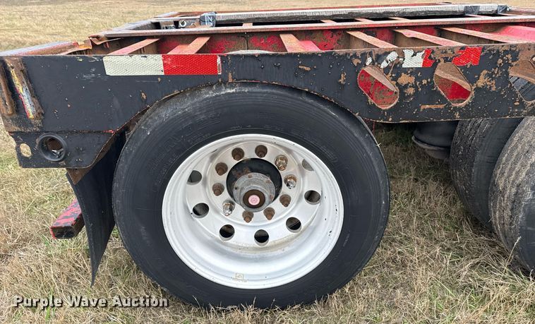 image for item EG2377 2005 X-L Specialized Trailers lowboy equipment trailer