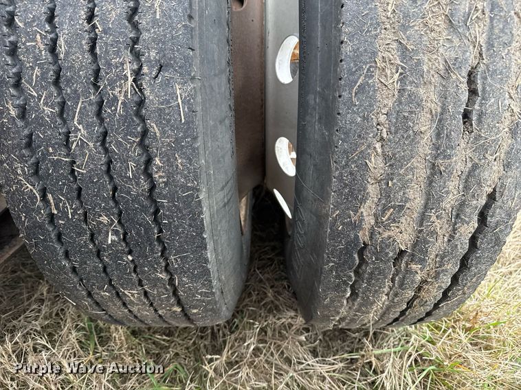 image for item EG2377 2005 X-L Specialized Trailers lowboy equipment trailer