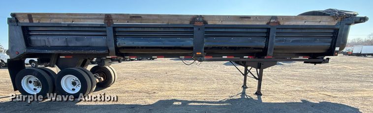 image for item EG2407 1999 Clement Industries end dump trailer