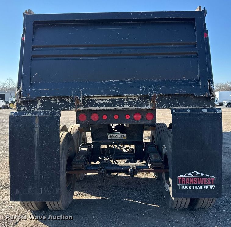 image for item EG2407 1999 Clement Industries end dump trailer