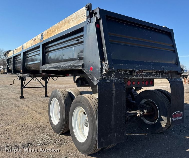 image for item EG2407 1999 Clement Industries end dump trailer