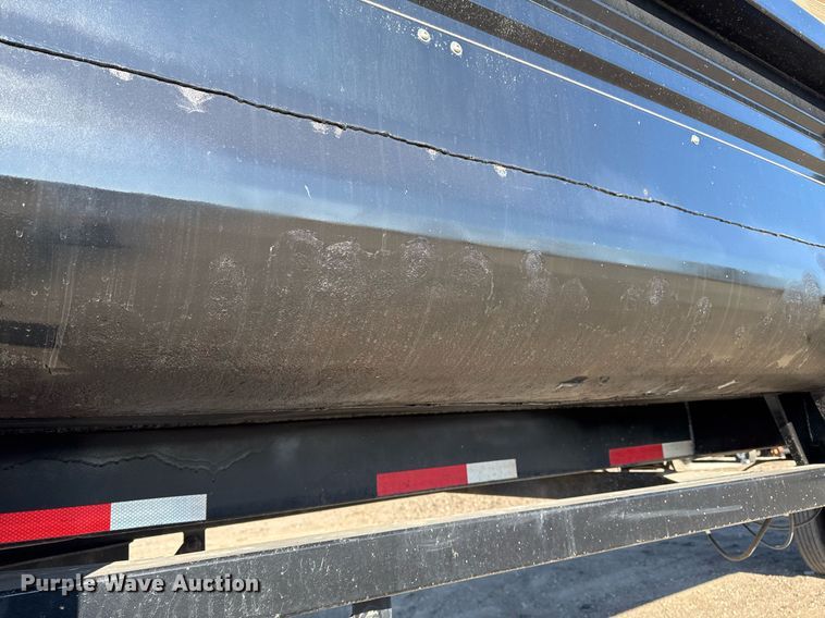 image for item EG2407 1999 Clement Industries end dump trailer