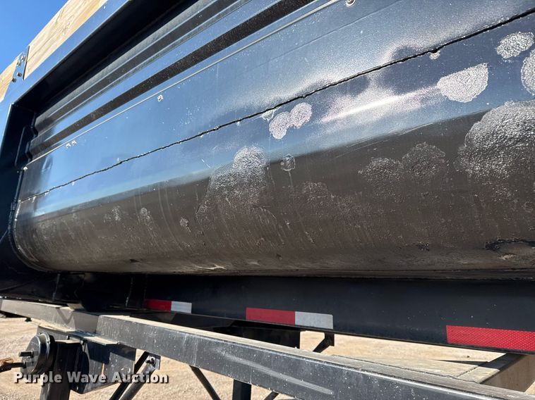 image for item EG2407 1999 Clement Industries end dump trailer